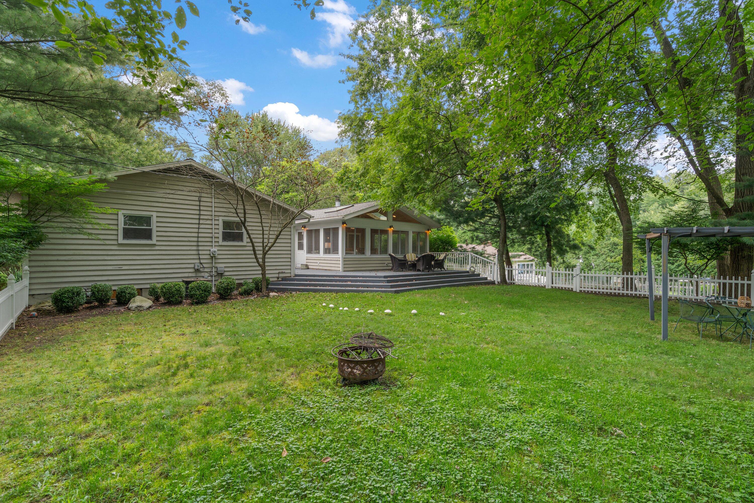 331 Oakland Drive