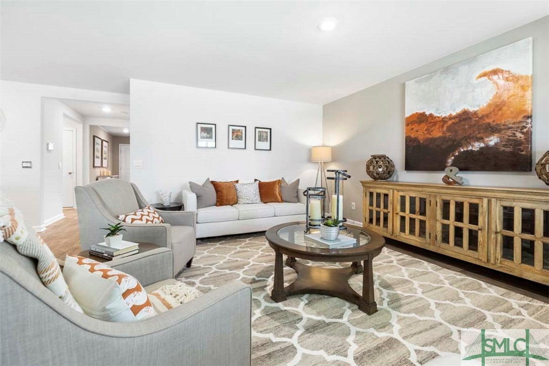 106 Windrush Pines