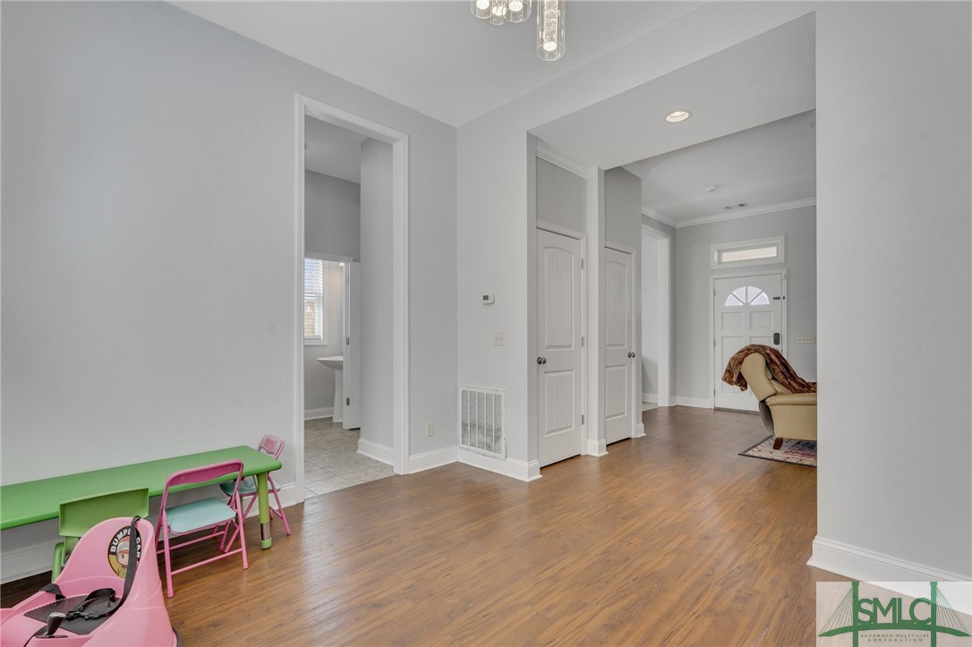 245 Dogwood Circle