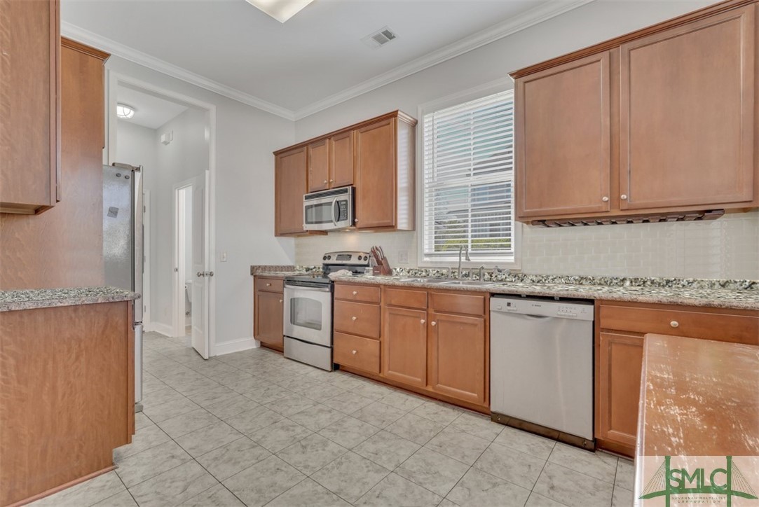 245 Dogwood Circle