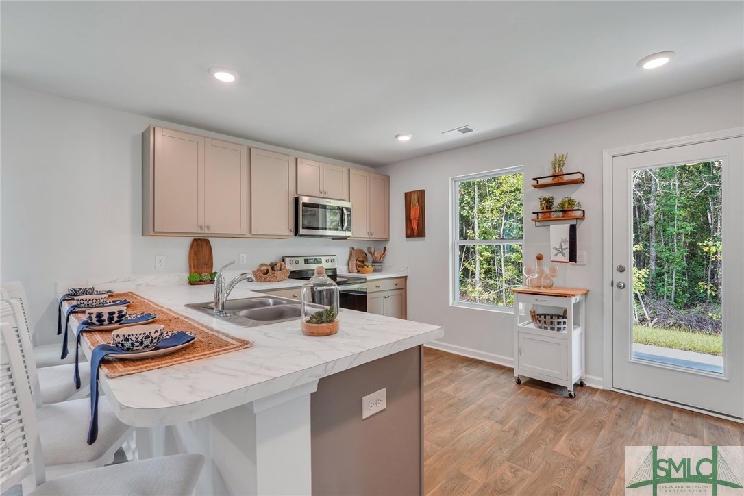 29 Arrow Head Way
