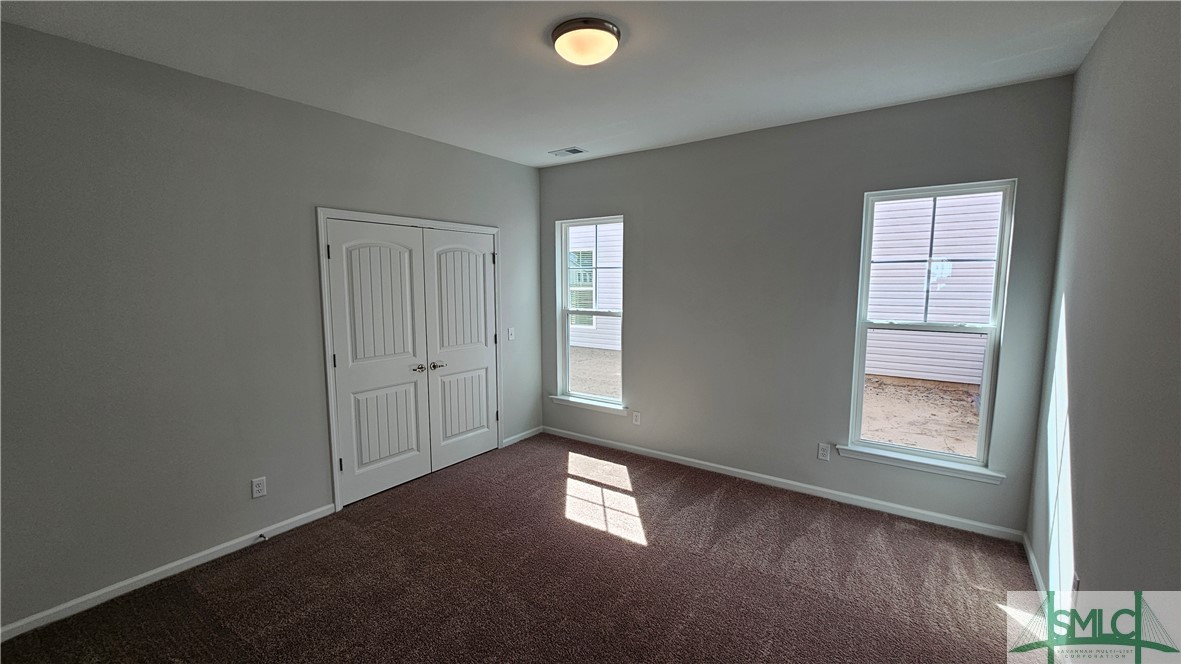 15 Roxbury Drive