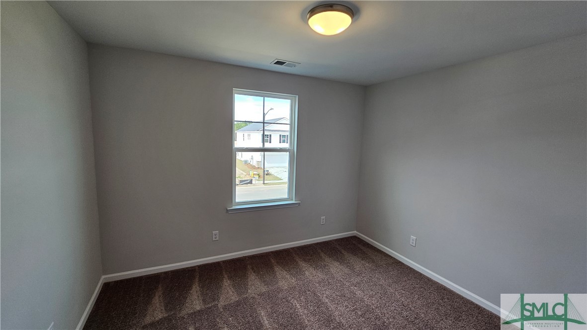 15 Roxbury Drive