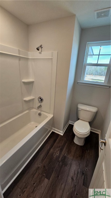 15 Roxbury Drive