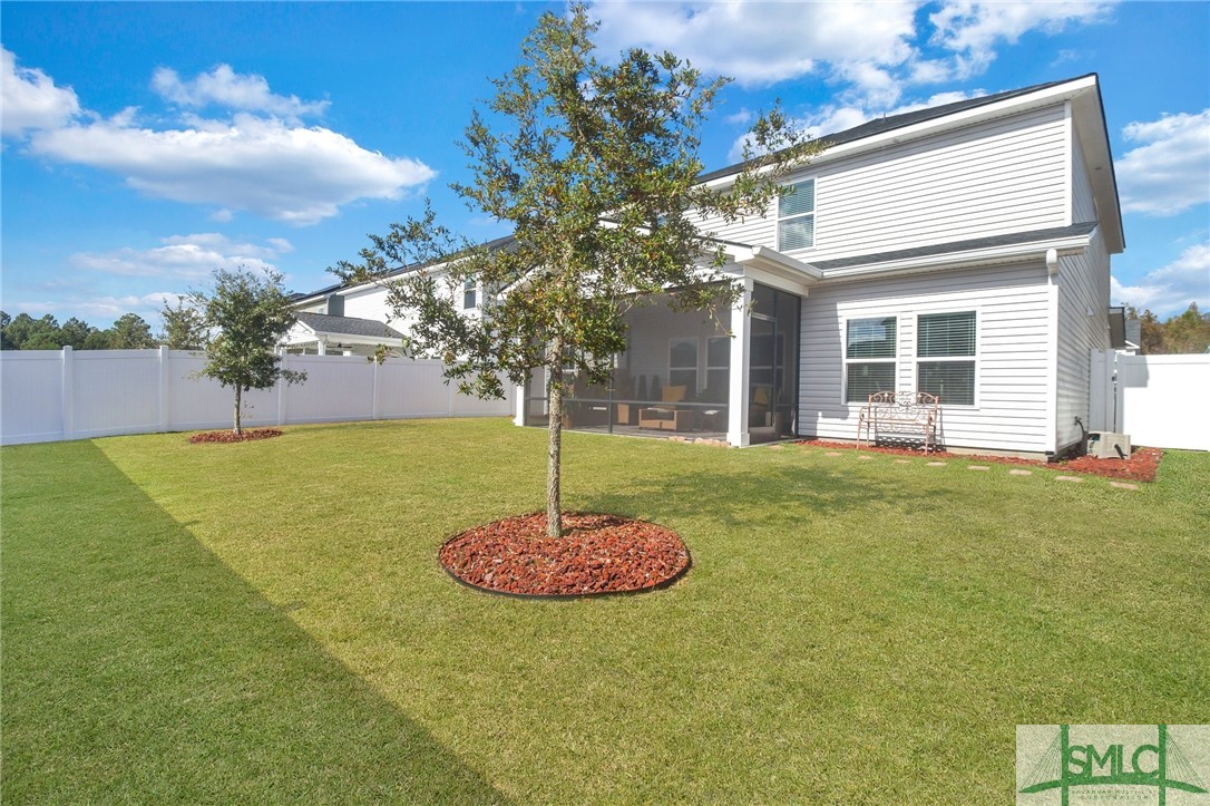 109 Pickett Fence Lane
