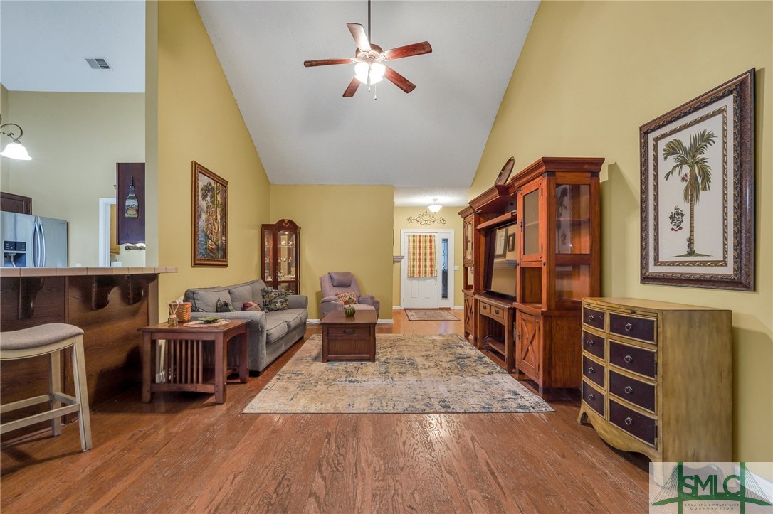 140 Buckfield Drive