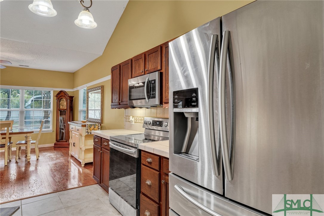 140 Buckfield Drive