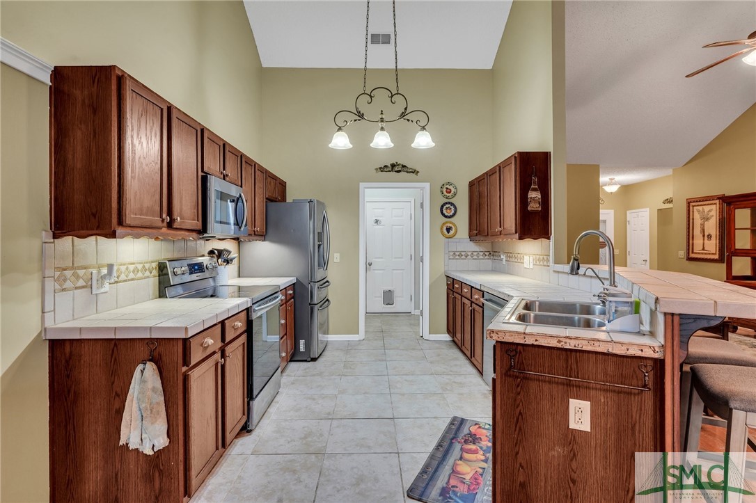 140 Buckfield Drive