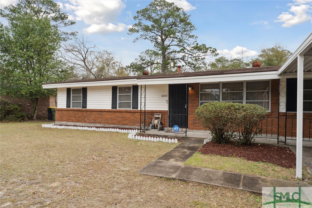 6928 Hialeah Circle
