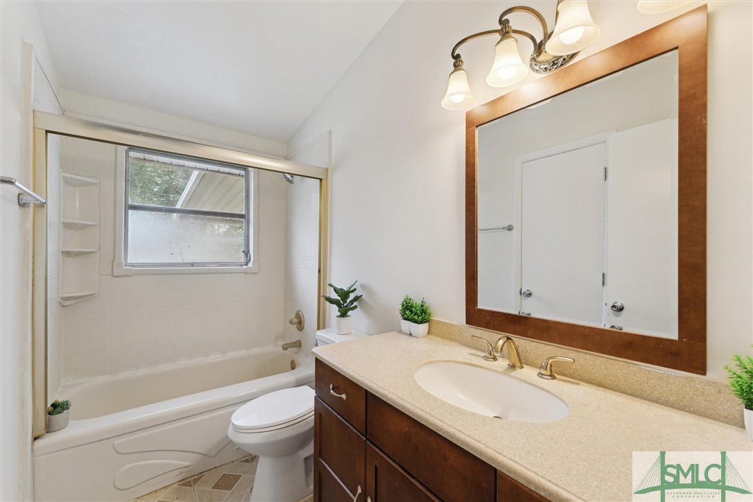 6928 Hialeah Circle
