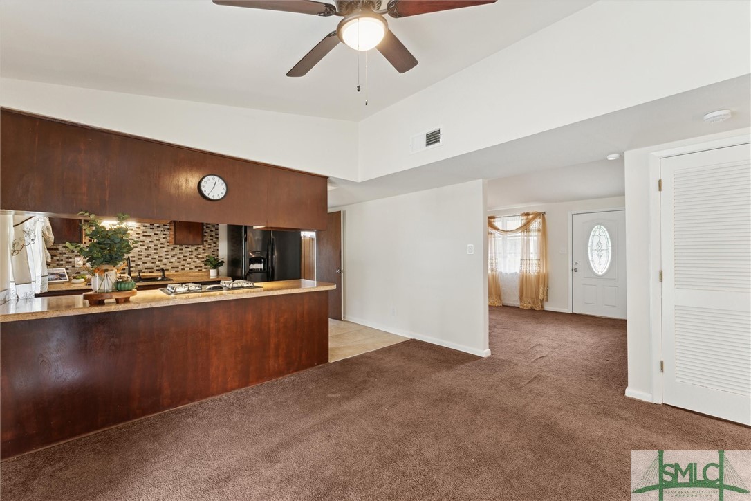6928 Hialeah Circle