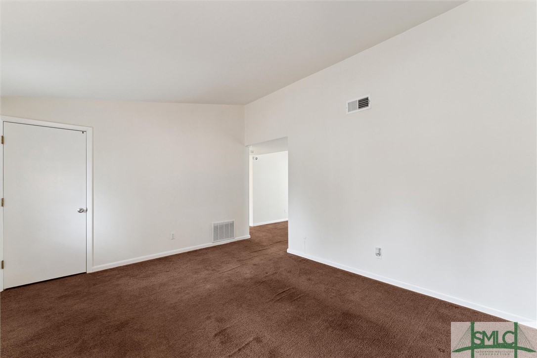 6928 Hialeah Circle