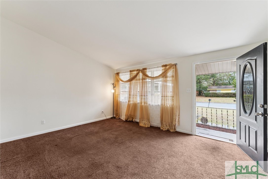 6928 Hialeah Circle