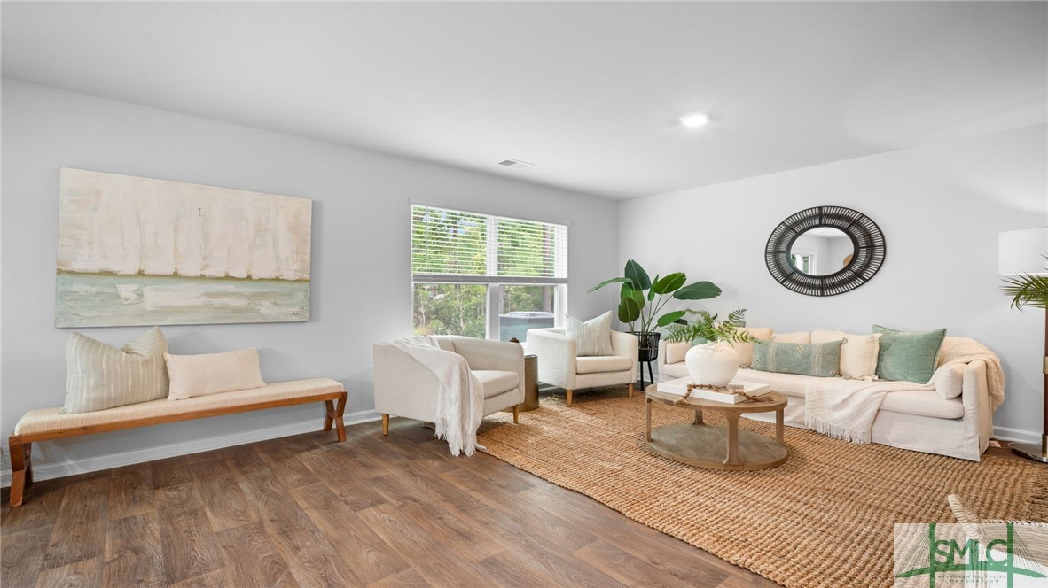 15 Bardwell Way