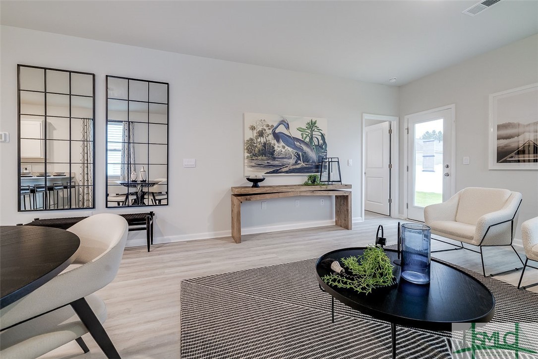 2 Bardwell Way