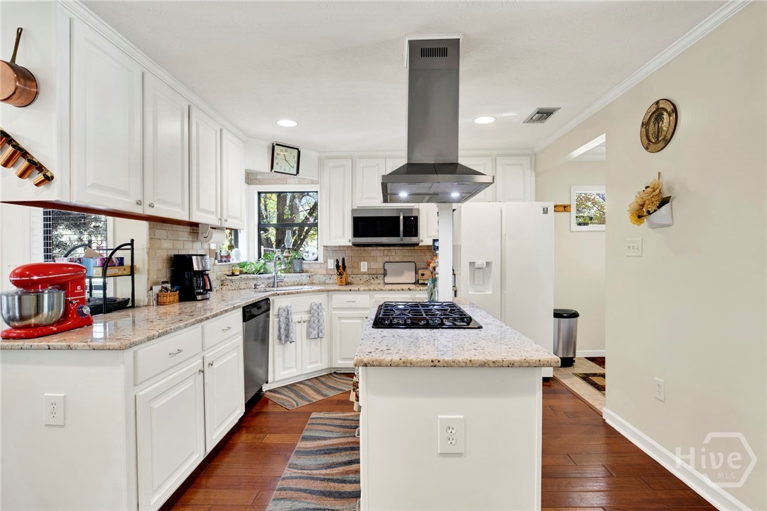 225 Tunie Miller Road