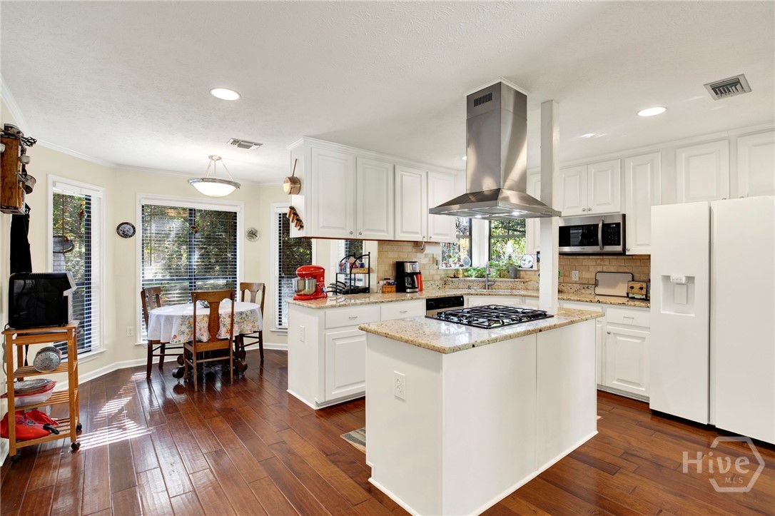 225 Tunie Miller Road