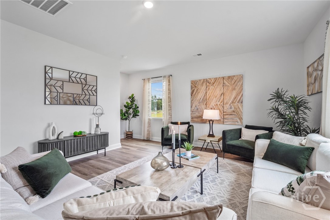 32 Gladewater Drive