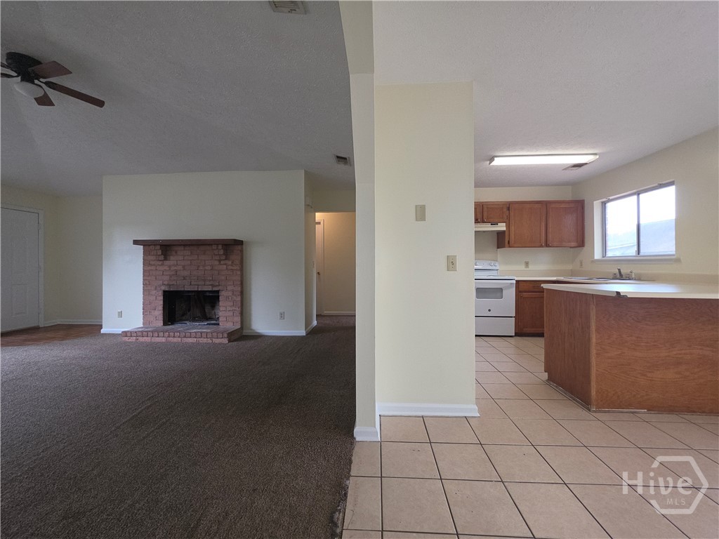 28 Jack Snipe Court W
