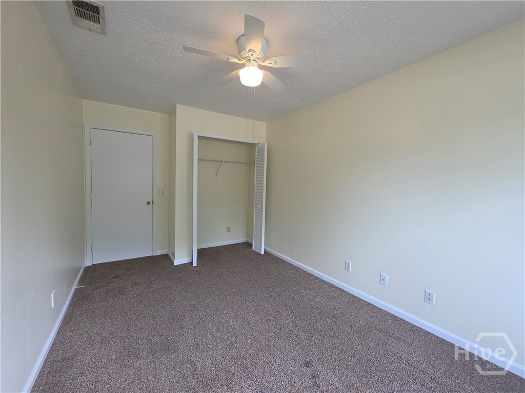 28 Jack Snipe Court W