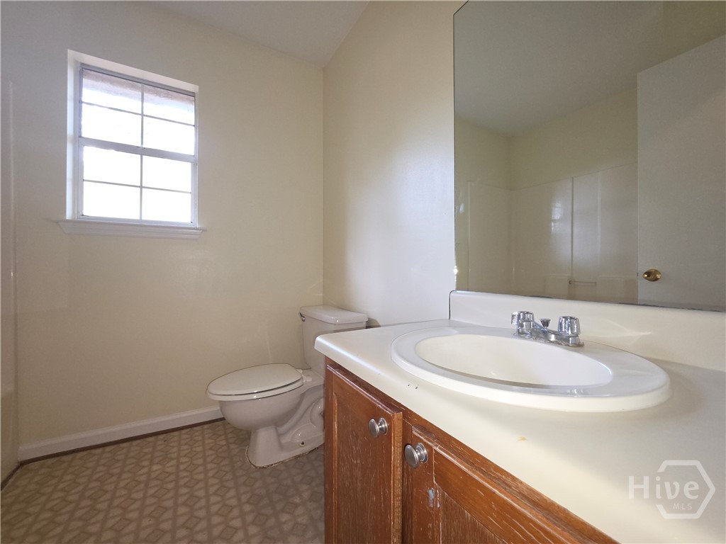 28 Jack Snipe Court W
