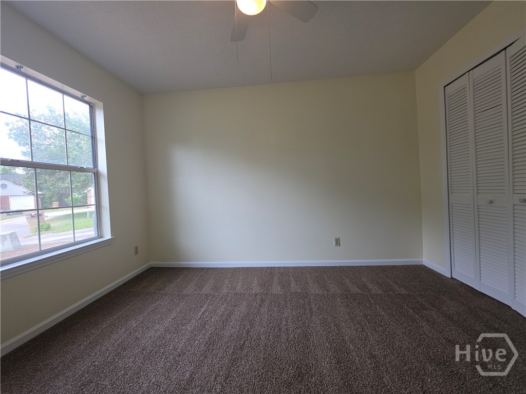 28 Jack Snipe Court W