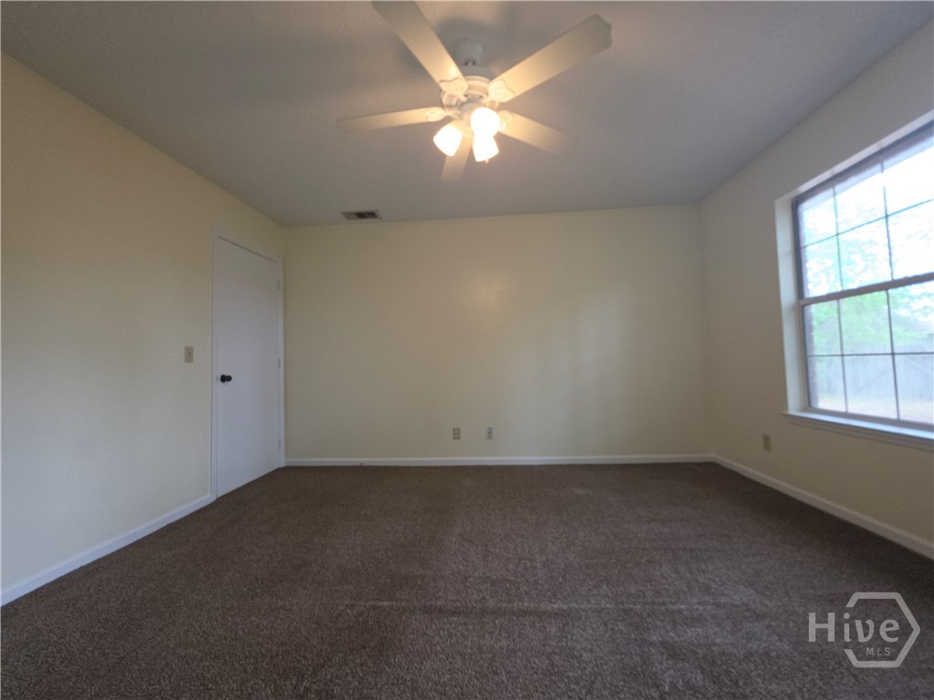 28 Jack Snipe Court W