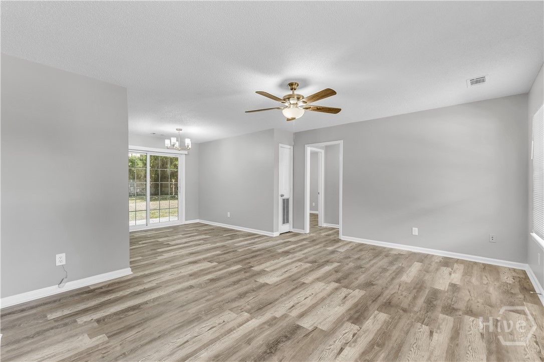 418 Garden Acres Way