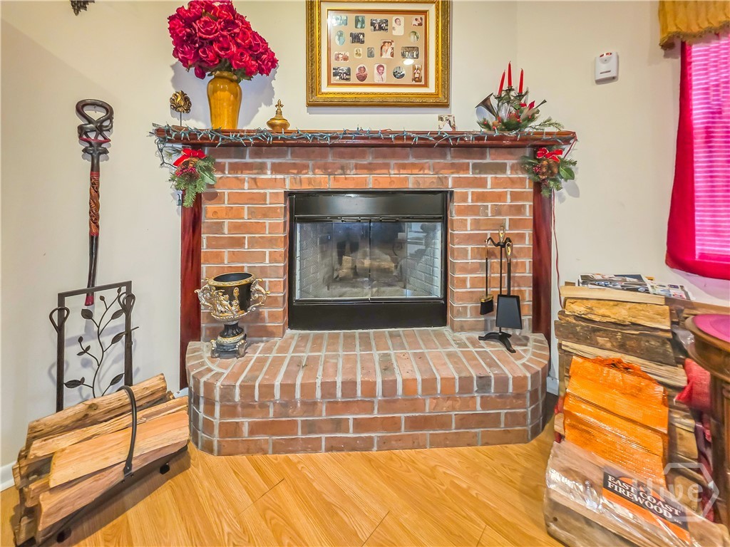 13113 Hermitage Road