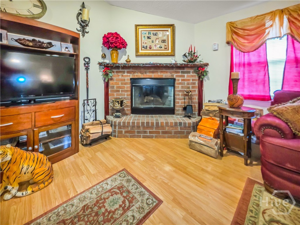13113 Hermitage Road