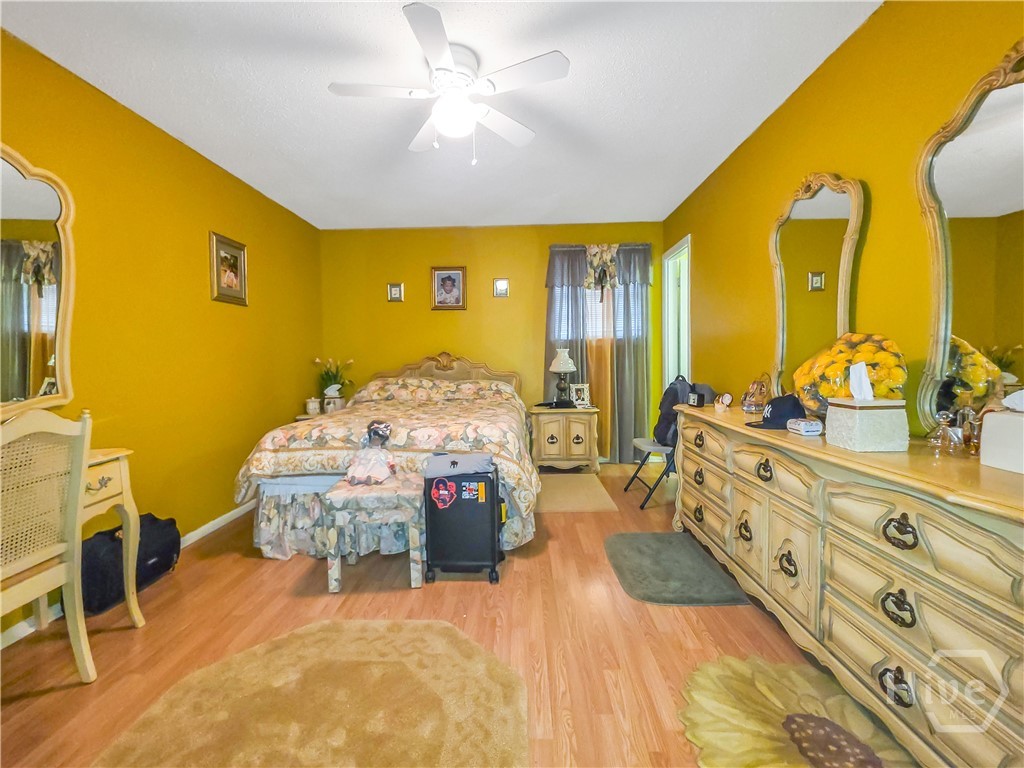 13113 Hermitage Road