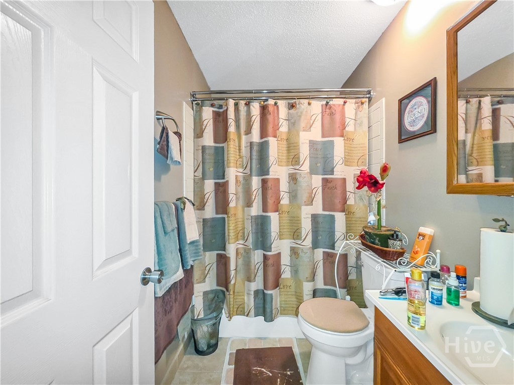 13113 Hermitage Road
