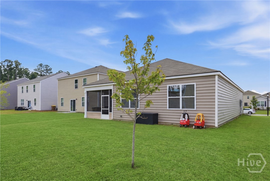 106 Windrush Pines