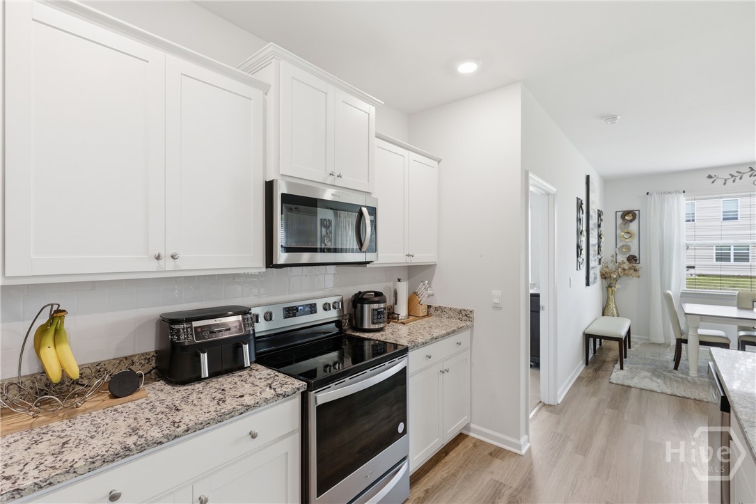106 Windrush Pines
