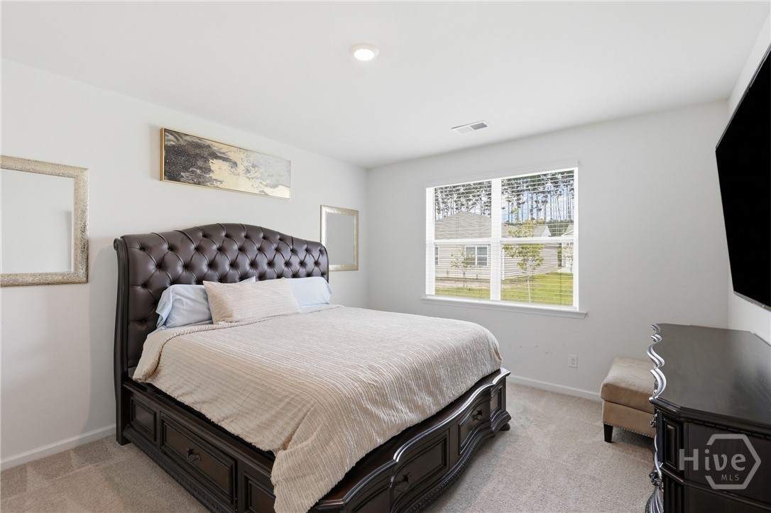 106 Windrush Pines