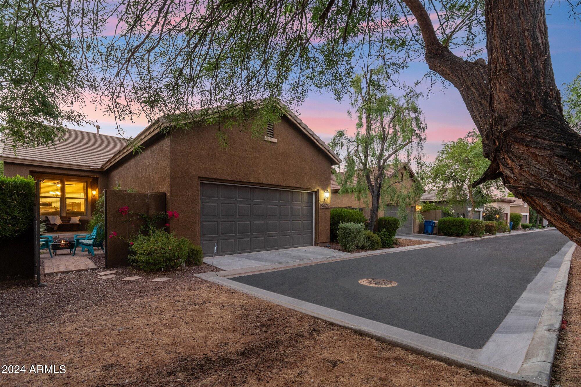 20747 W RIDGE Road