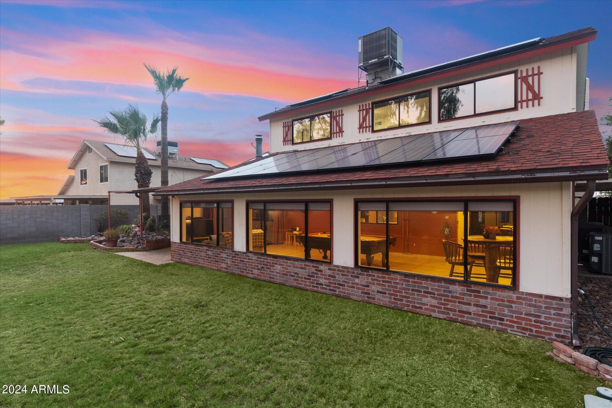 2507 W TIERRA BUENA Lane