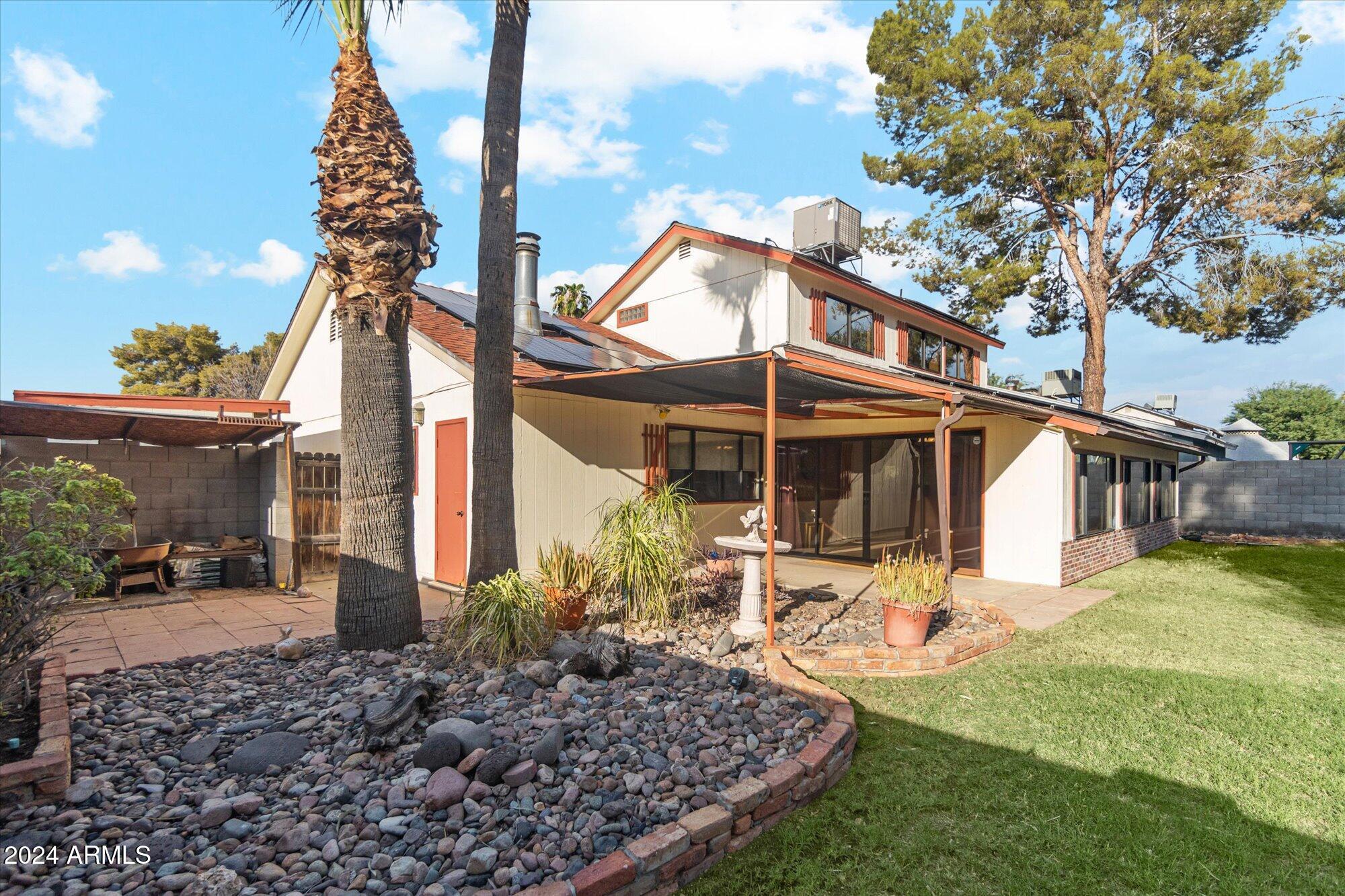 2507 W TIERRA BUENA Lane