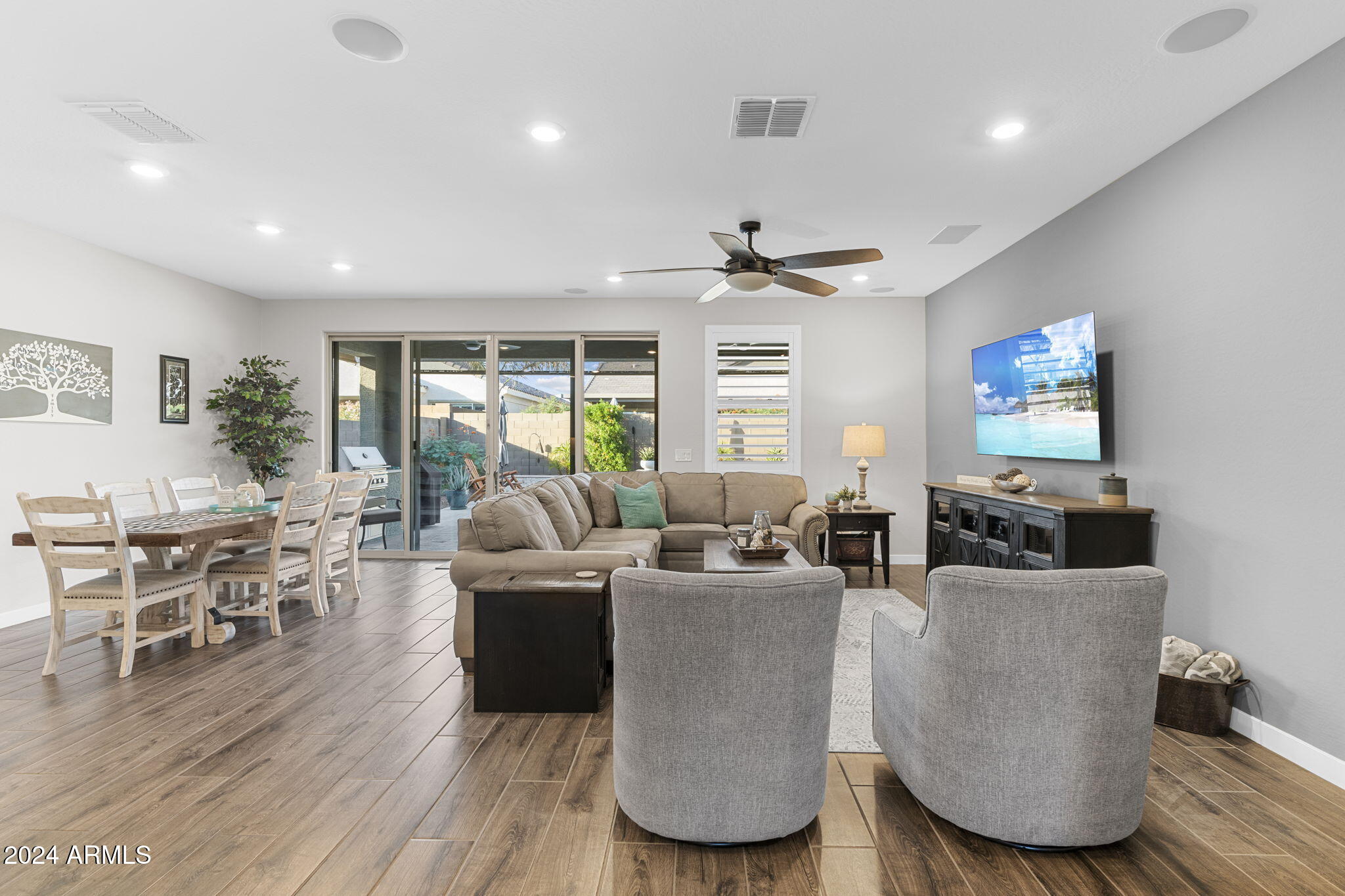 19844 W HEATHERBRAE Drive