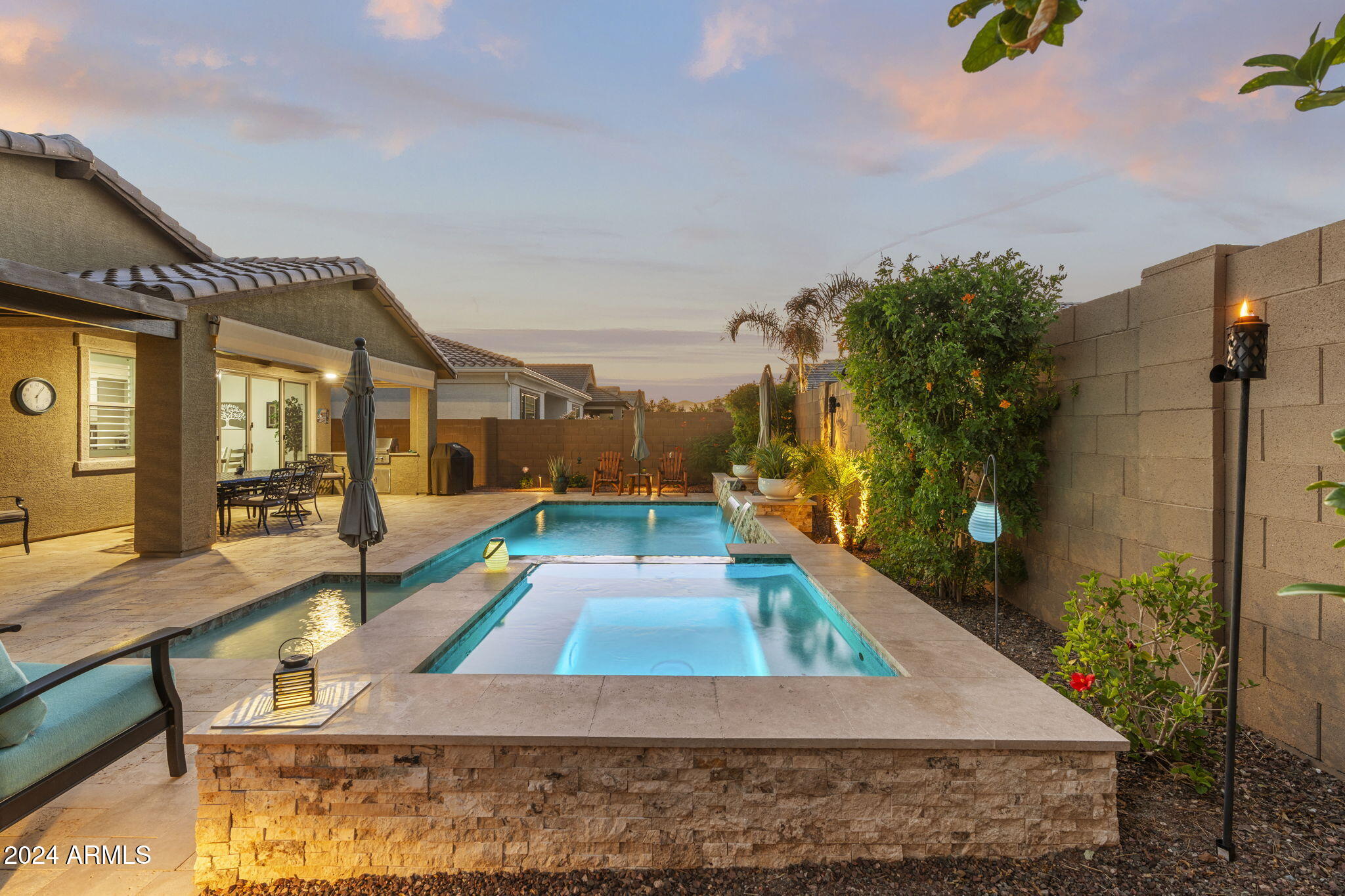 19844 W HEATHERBRAE Drive