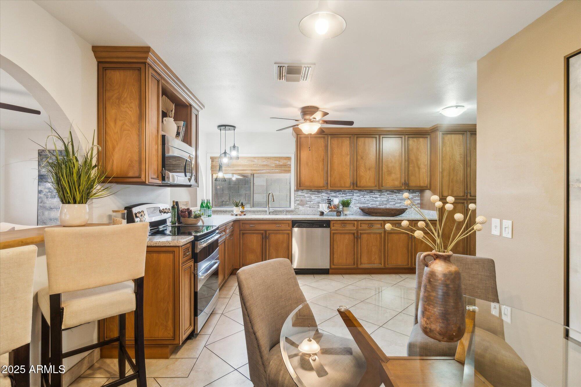 5918 W NANCY Road