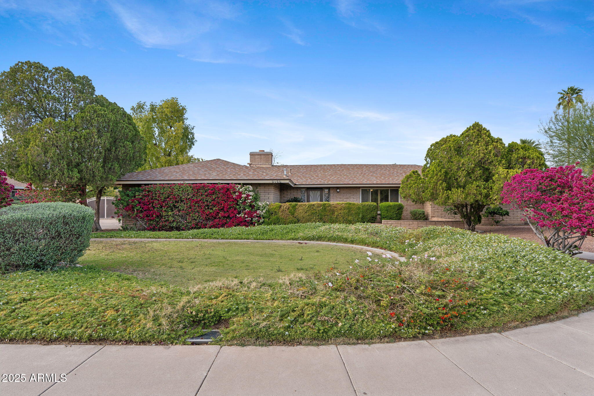 2120 E HUNTINGTON Drive