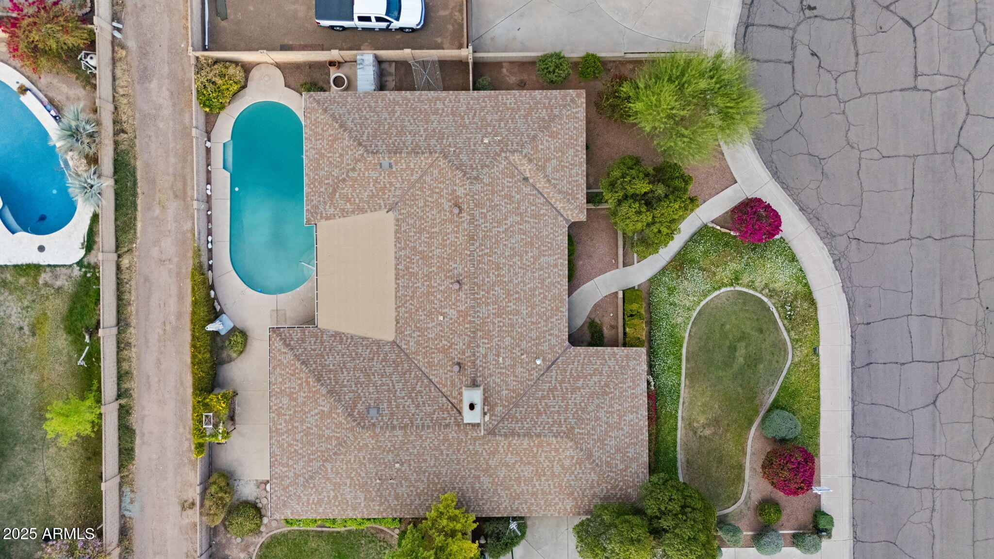 2120 E HUNTINGTON Drive