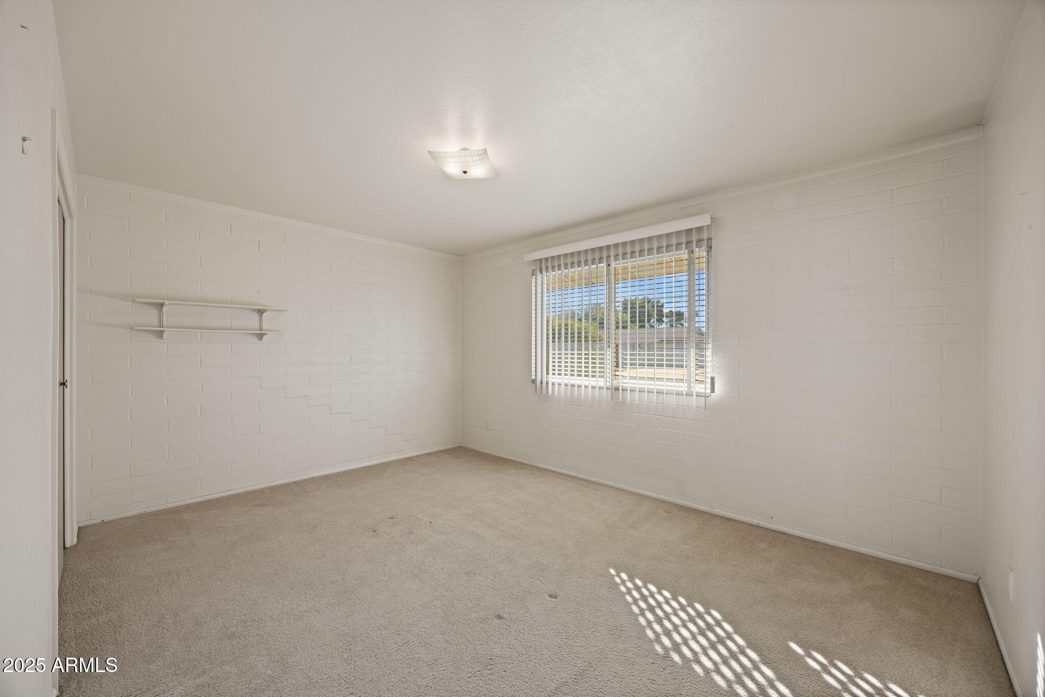 11002 W GREER Avenue