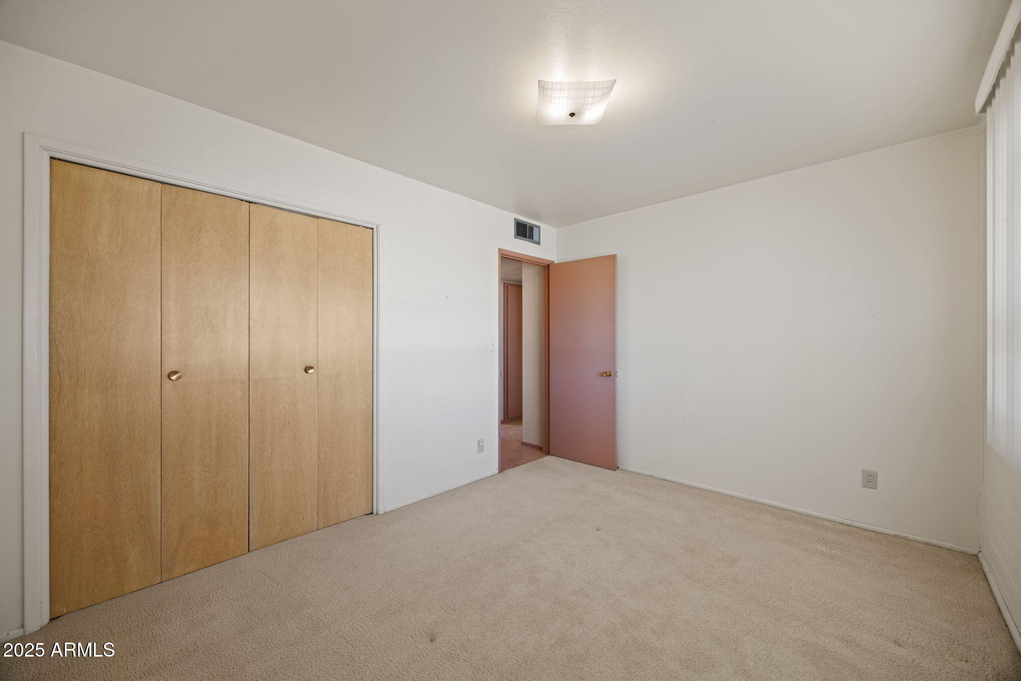 11002 W GREER Avenue