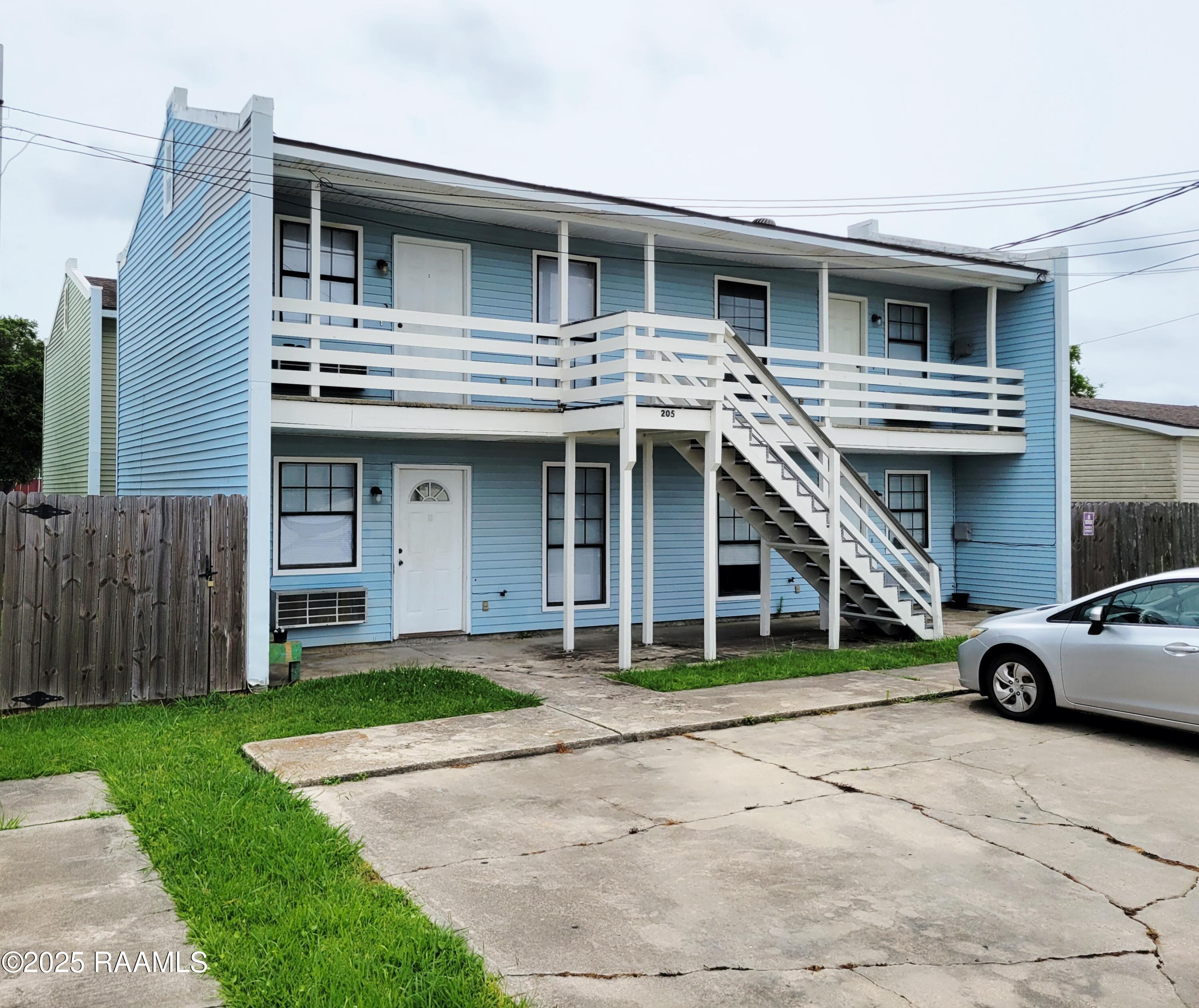 205 Guilliot Road