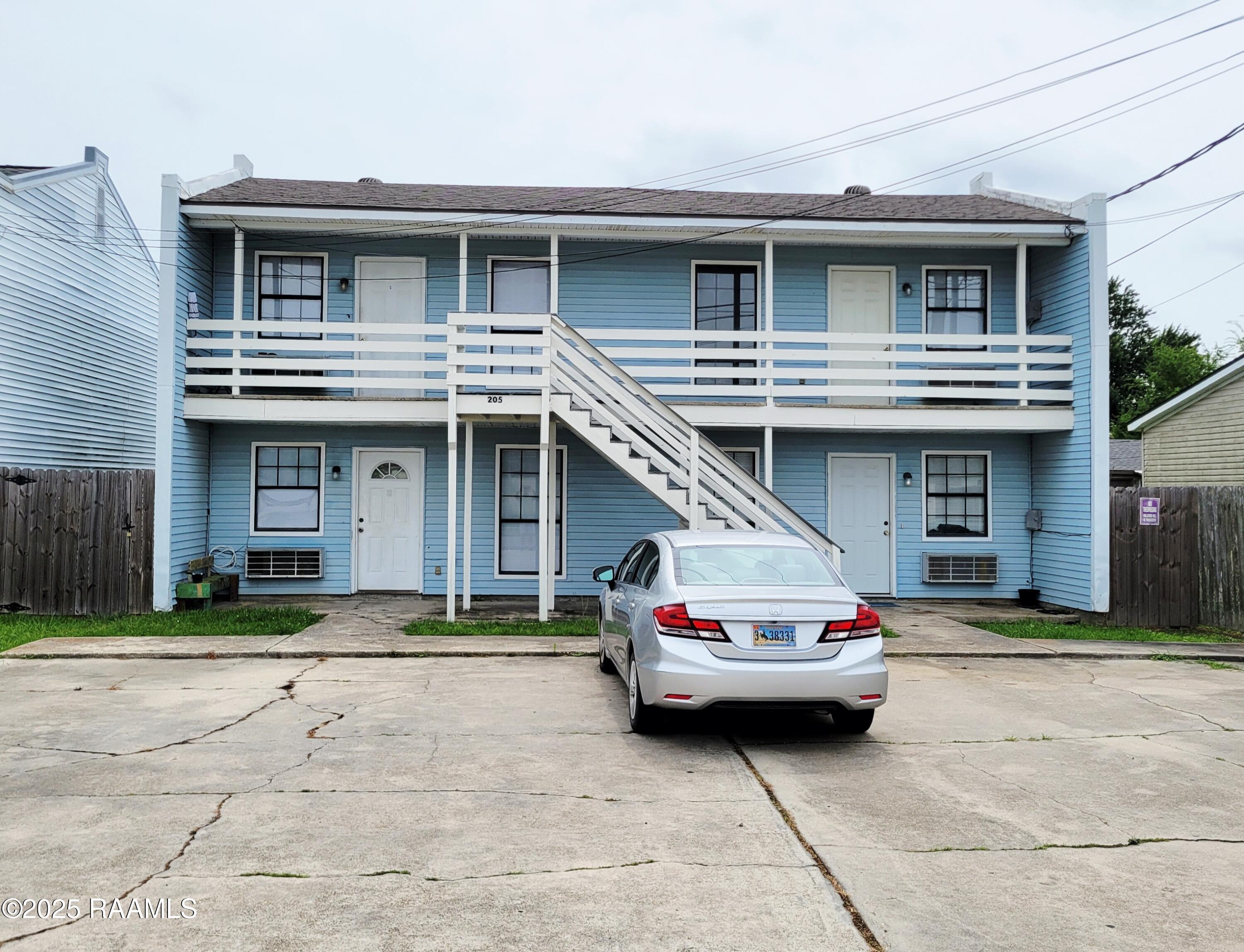 205 Guilliot Road