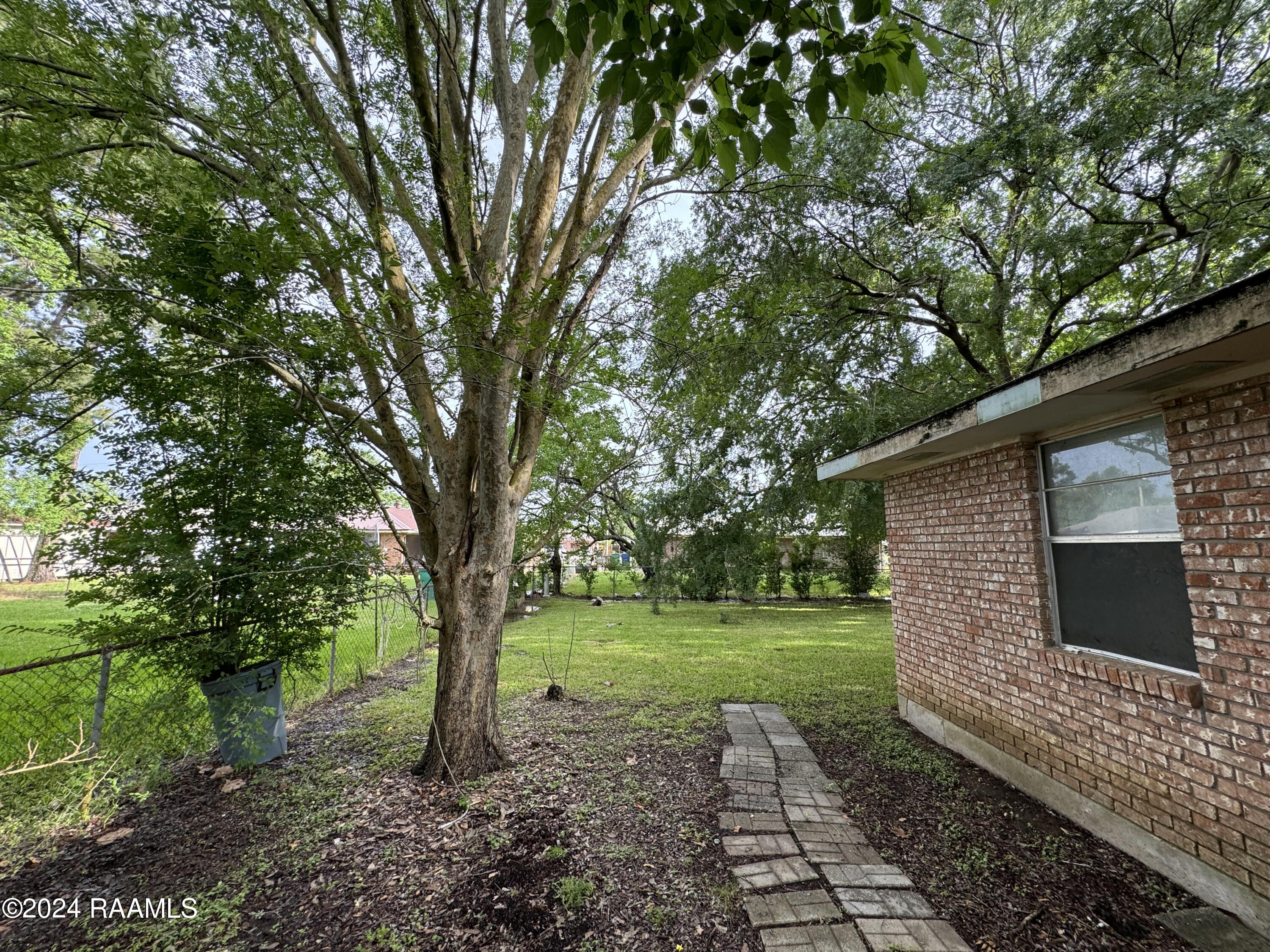 204 Blue Rose Drive