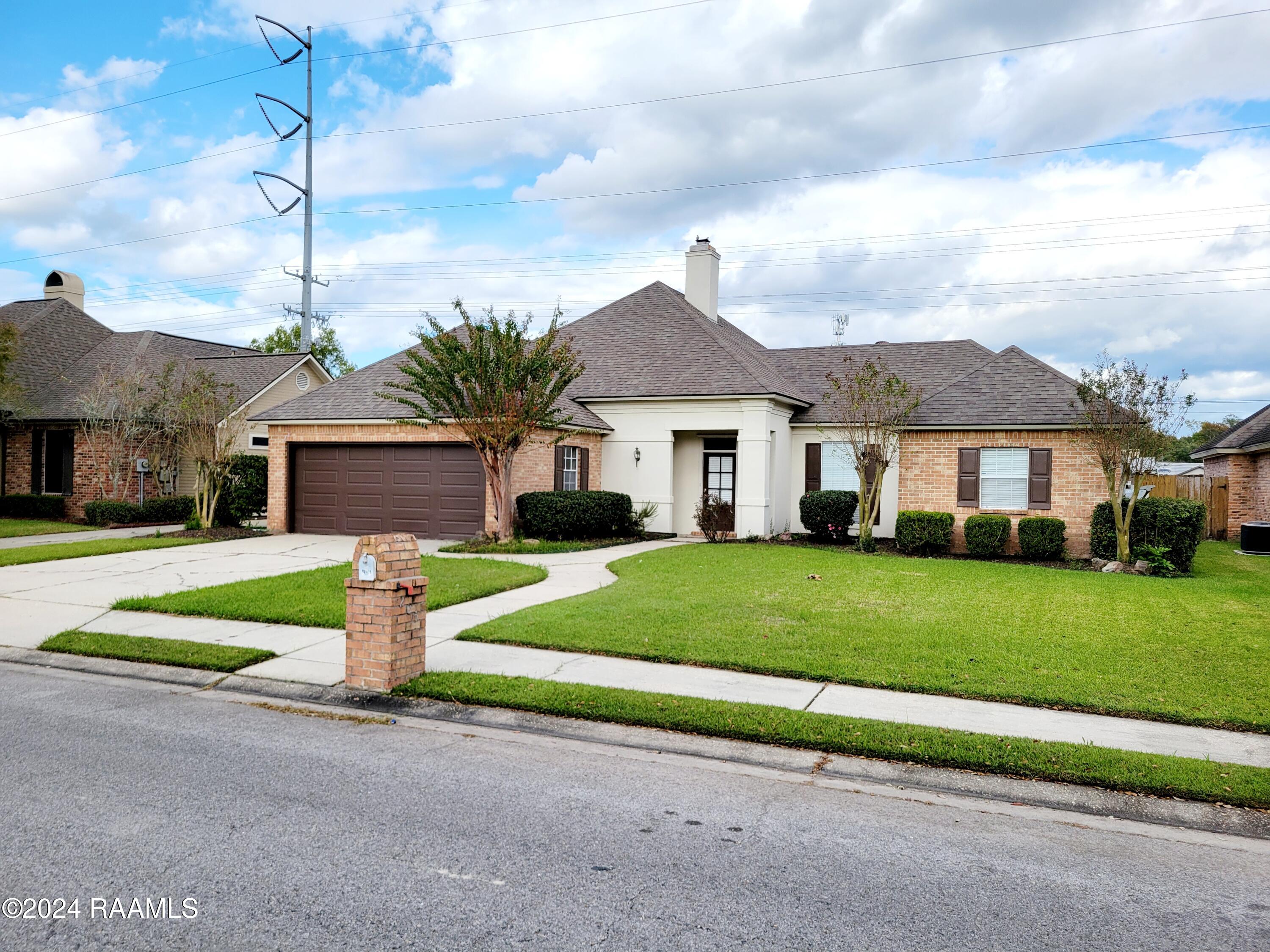 205 Southwood Drive