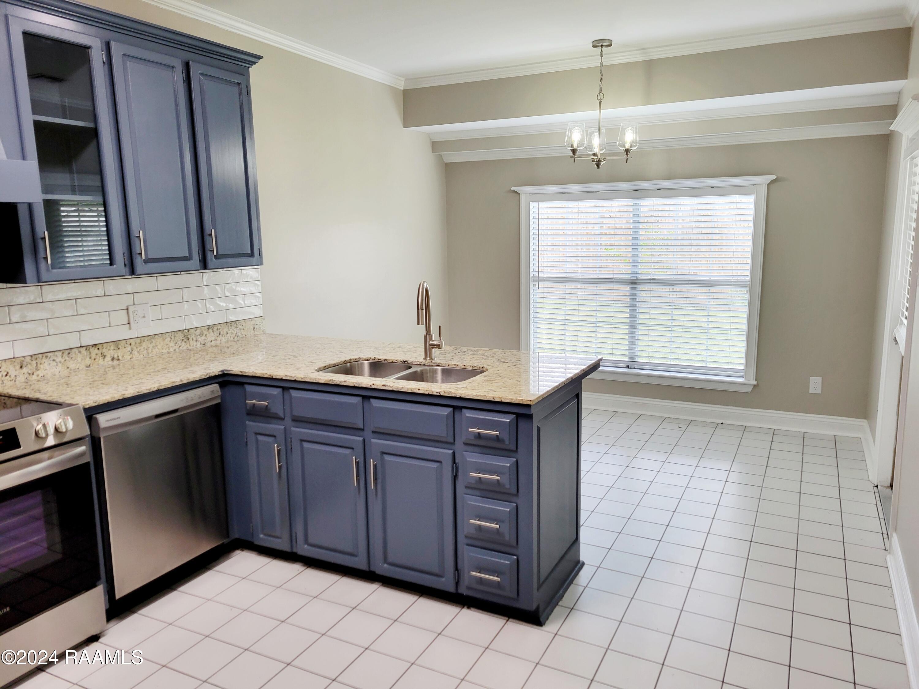 205 Southwood Drive